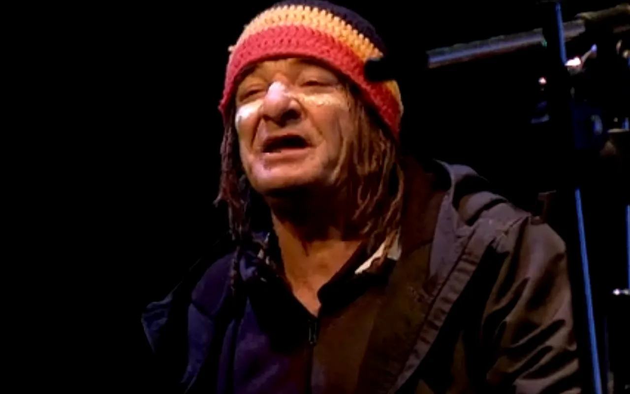 Watch Steve Didge perform at AQ50